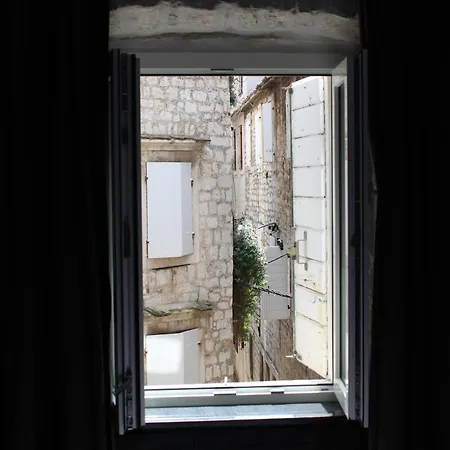 Mala Porta Casa de hóspedes Trogir